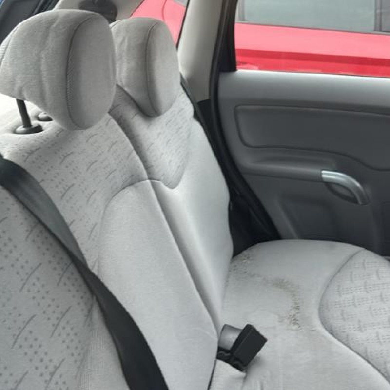 Pare choc arriere CITROEN C3 1 Photo n°19