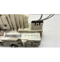 Serrure avant gauche MERCEDES CLASSE B 245