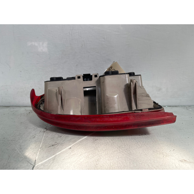 Feu arriere principal gauche (feux) OPEL CORSA B Photo n°4