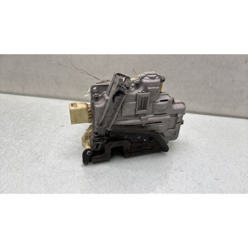 Serrure avant droit AUDI A3 2 Photo n°3