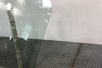 Vitre avant gauche RENAULT TRAFIC 3 COURT