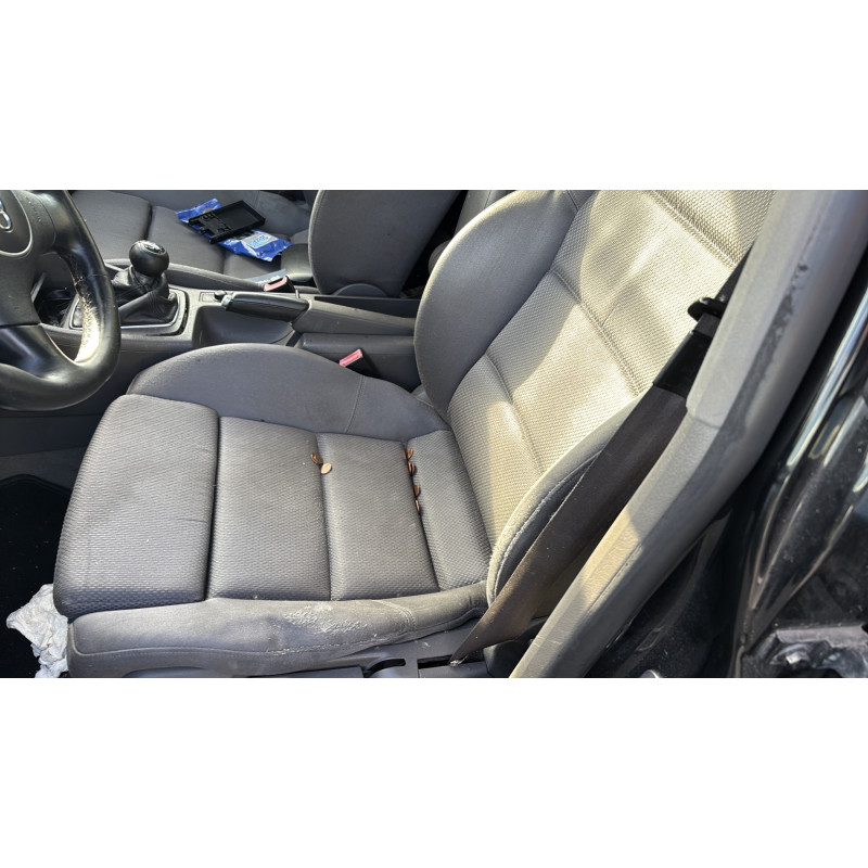 Aile avant droit AUDI A4 2 Photo n°17