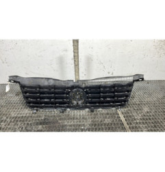 Calandre VOLKSWAGEN PASSAT 4