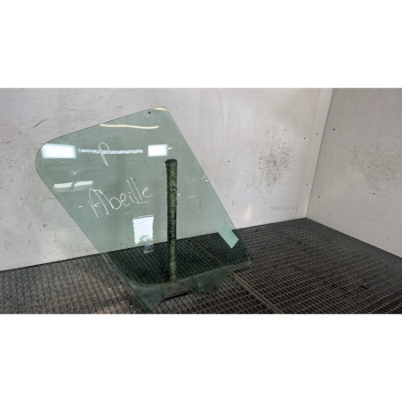Vitre avant droit RENAULT MASTER 3