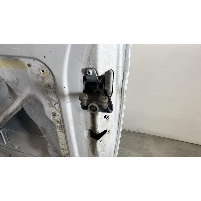 Porte laterale droit MERCEDES VITO 639 Photo n°4