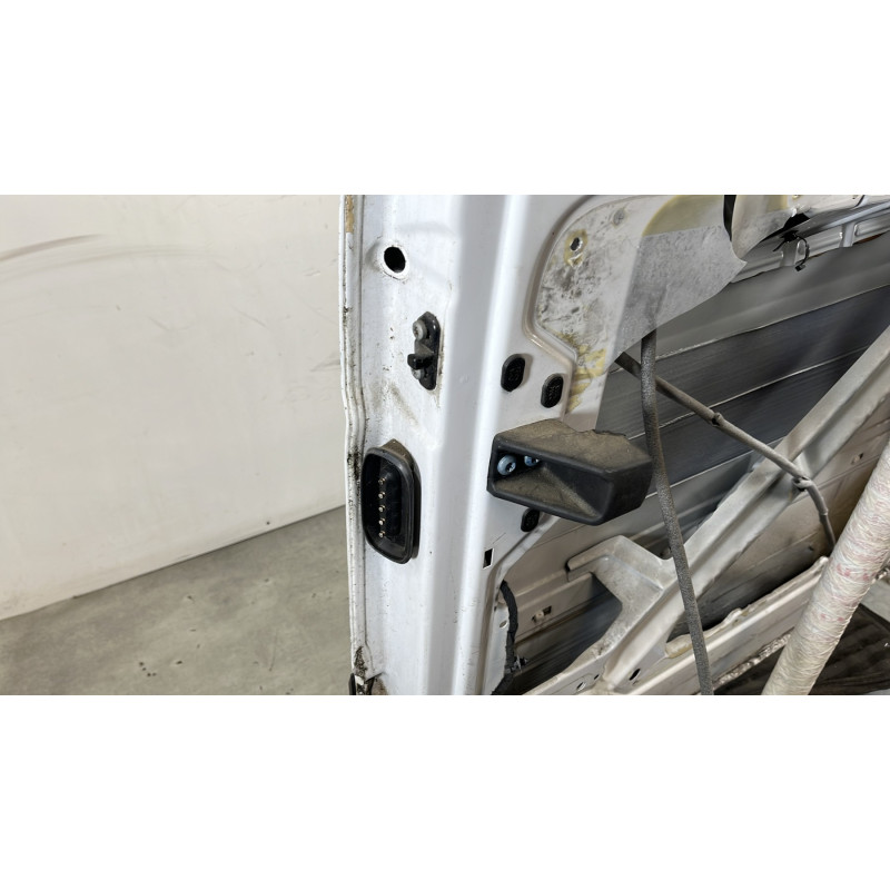 Porte laterale droit MERCEDES VITO 639 Photo n°7