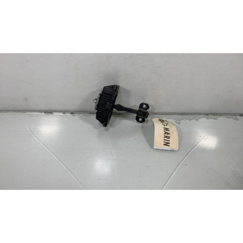 Arret de porte avant droit MERCEDES VITO 639 Photo n°4