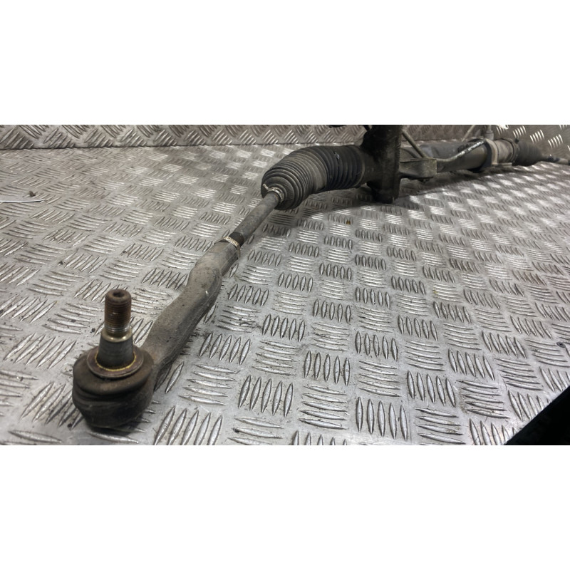 Cremaillere assistee MERCEDES VITO 639 Photo n°2