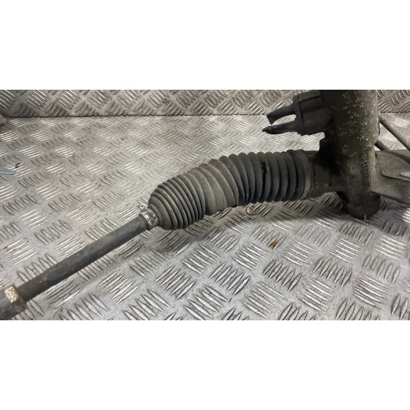 Cremaillere assistee MERCEDES VITO 639 Photo n°3