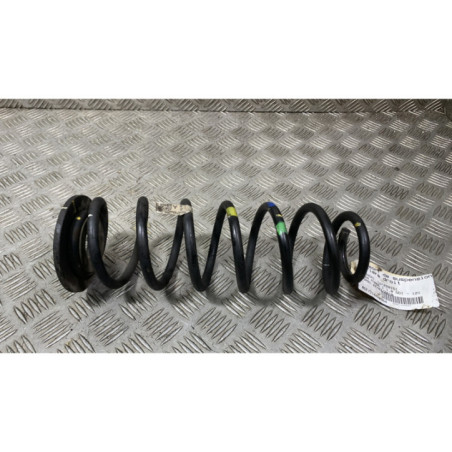 Ressort de suspension arriere droit HYUNDAI KONA Photo n°1
