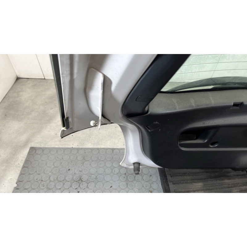 Malle/Hayon arriere CITROEN DS3 Photo n°10