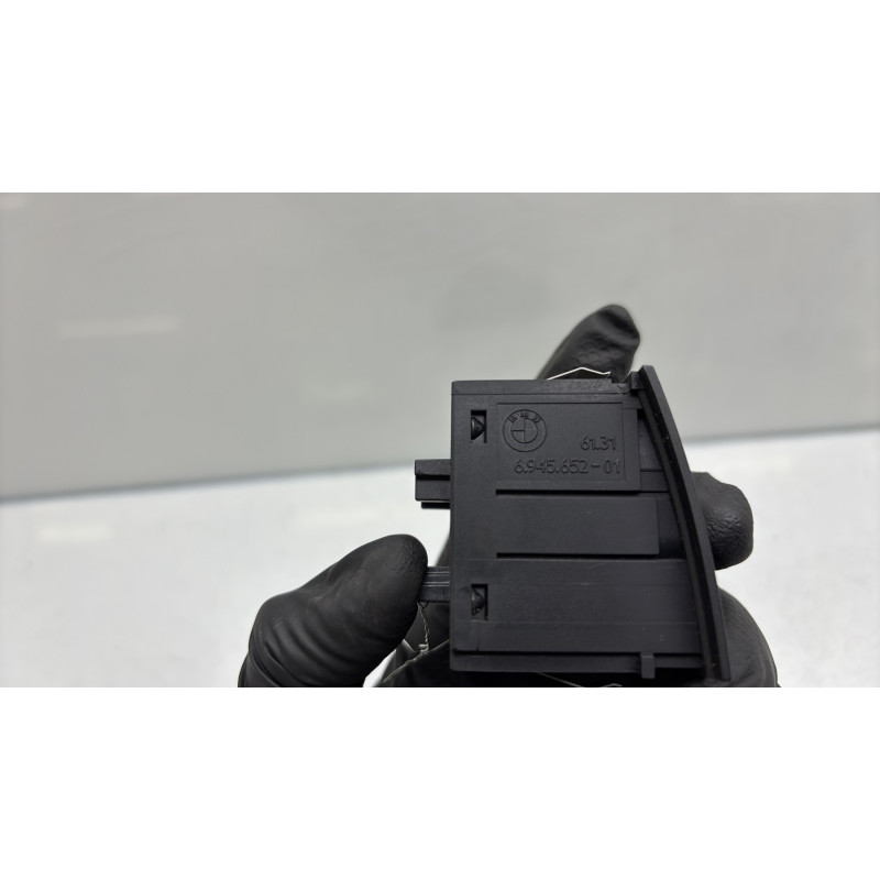 Bouton de warning BMW SERIE 3 E91 Photo n°3