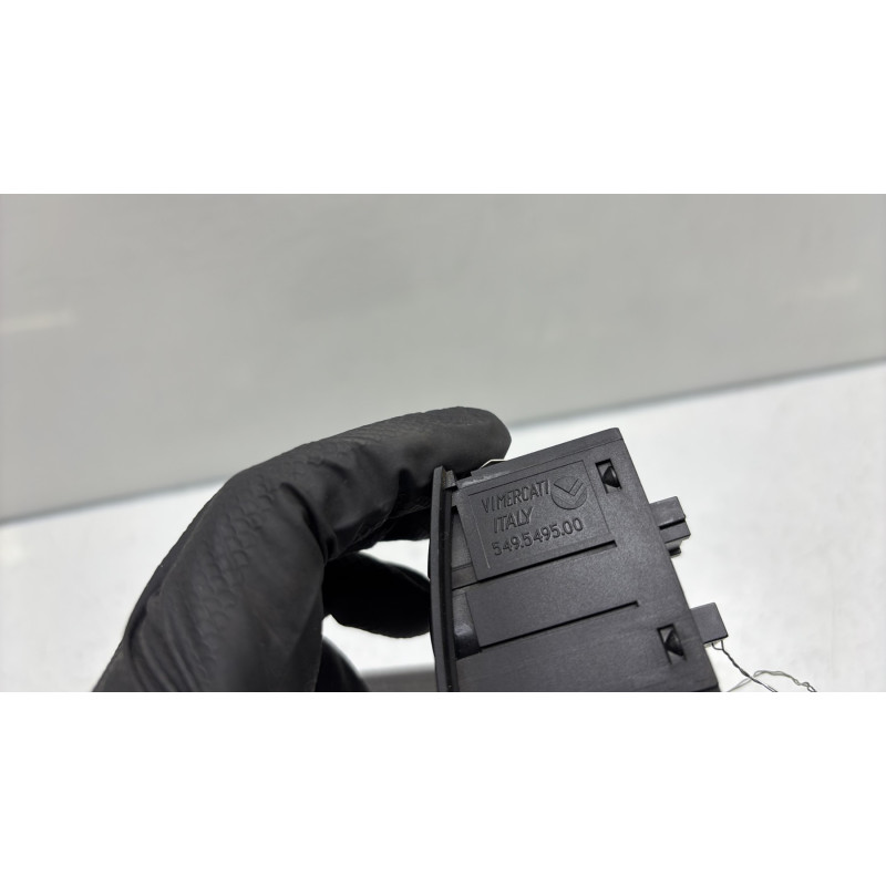Bouton de warning BMW SERIE 3 E91 Photo n°4