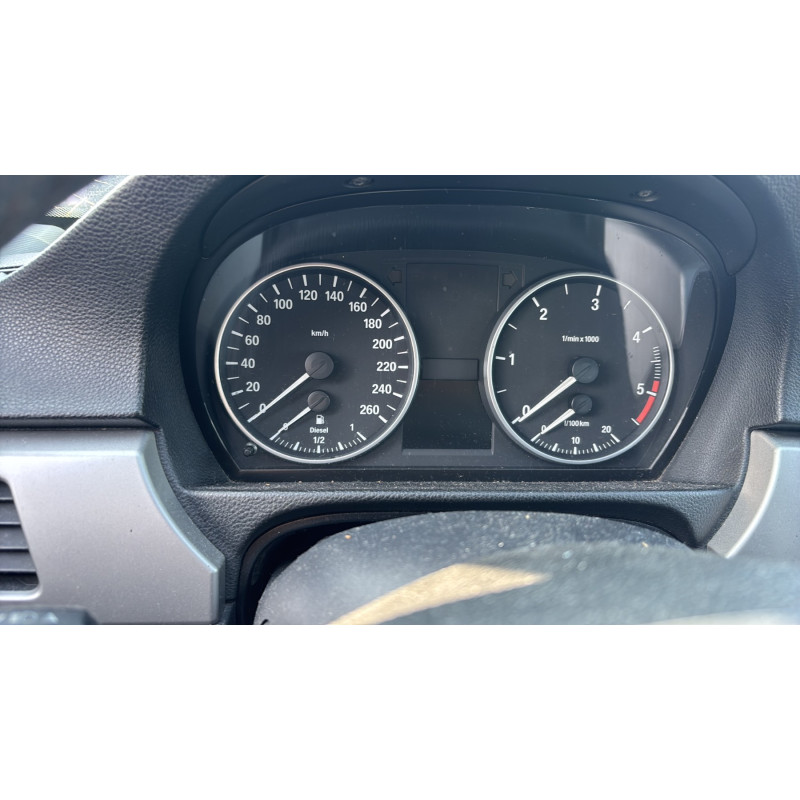 Pare boue arriere droit BMW SERIE 3 E91 Photo n°19