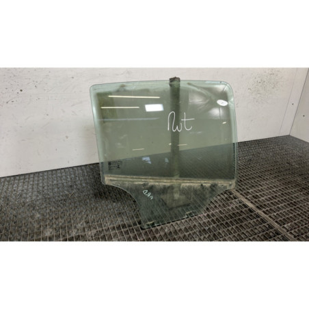Vitre arriere droit OPEL MOKKA 1