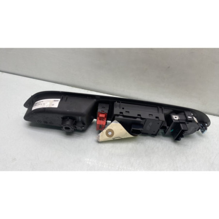 Interrupteur de leve vitre avant gauche OPEL MOKKA 1