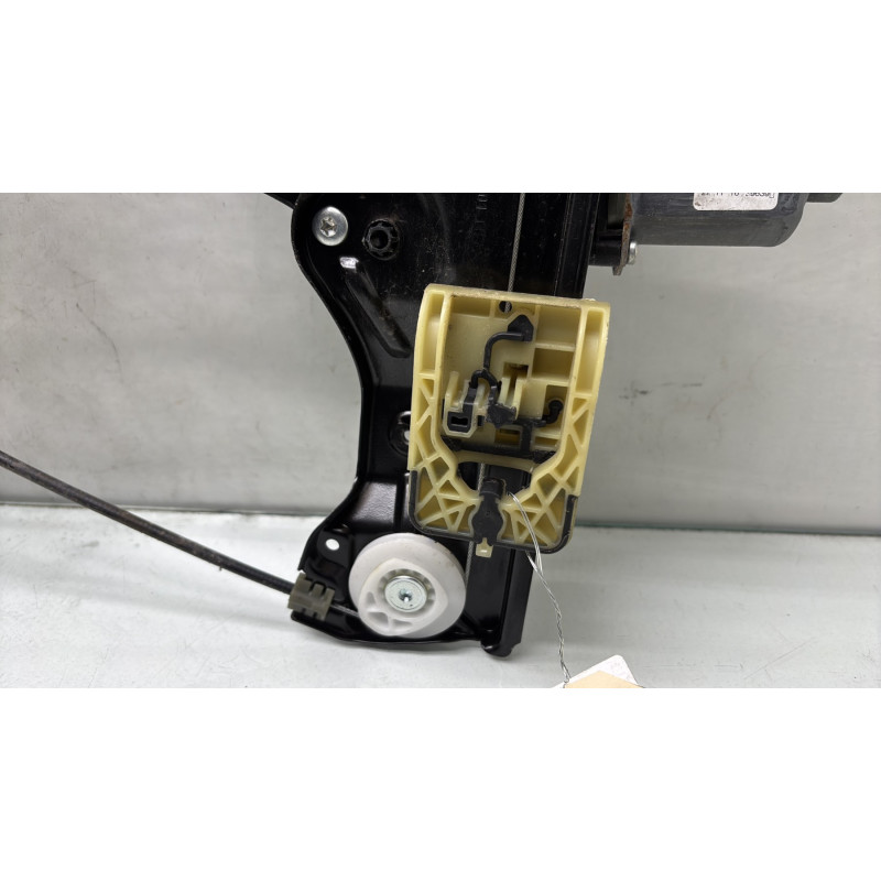 Leve vitre electrique avant gauche OPEL ADAM Photo n°3