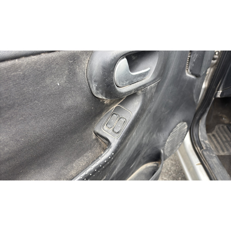 Retroviseur droit OPEL CORSA C Photo n°17