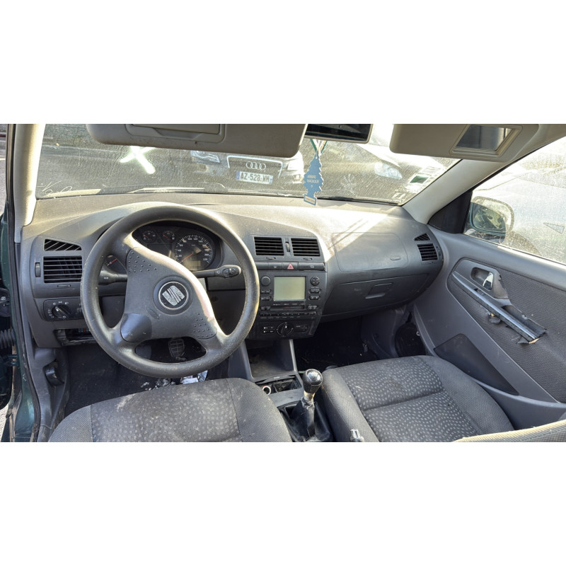 Feu arriere principal droit (feux) SEAT CORDOBA 1 Photo n°13