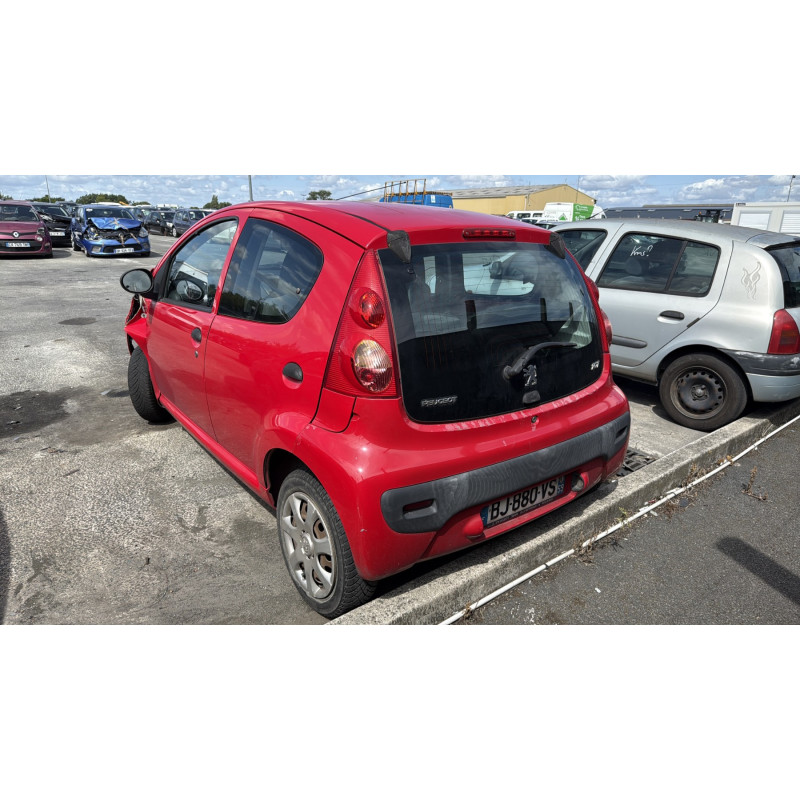 Moteur essuie glace avant PEUGEOT 107 Photo n°9