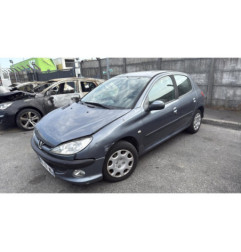 Pompe à carburant PEUGEOT 206