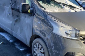 Etrier arriere droit (freinage) RENAULT TRAFIC 3 COURT