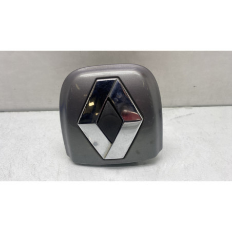 Bouton de coffre RENAULT CLIO 2 Photo n°1