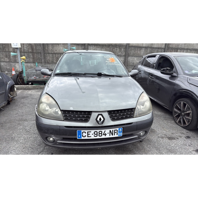 Bouton de coffre RENAULT CLIO 2 Photo n°12