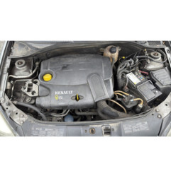 Bouton de coffre RENAULT CLIO 2