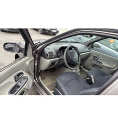 Bouton de coffre RENAULT CLIO 2