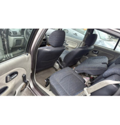 Bouton de coffre RENAULT CLIO 2