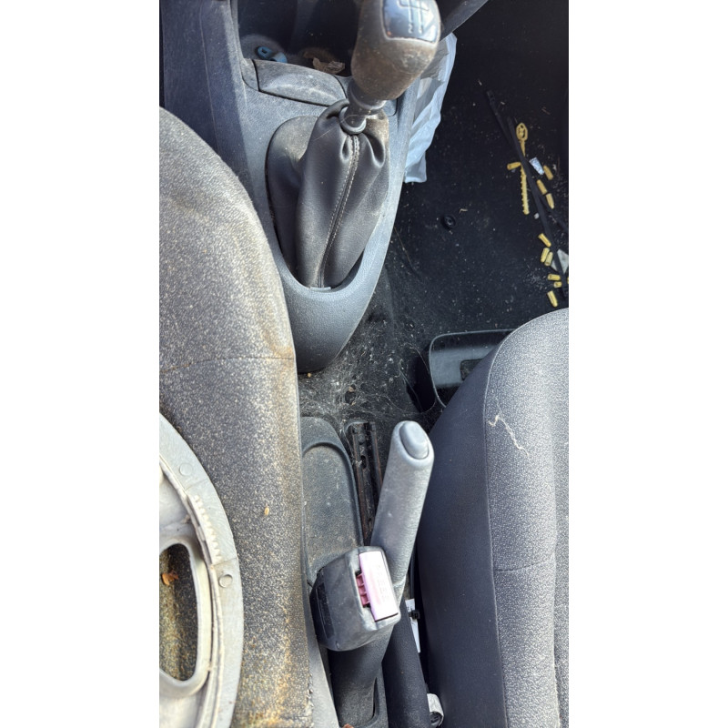 Bouton de coffre RENAULT CLIO 2 Photo n°10