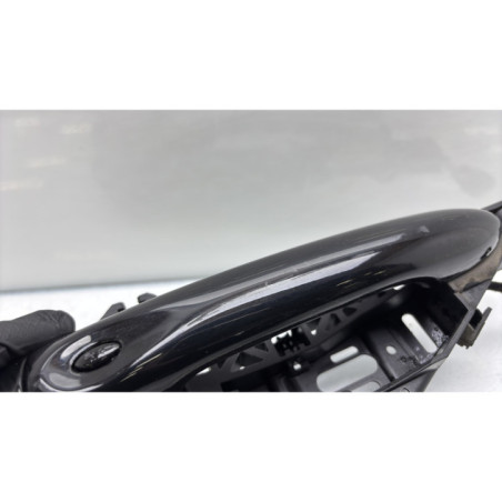 Poignee porte avant droit RENAULT CLIO 4