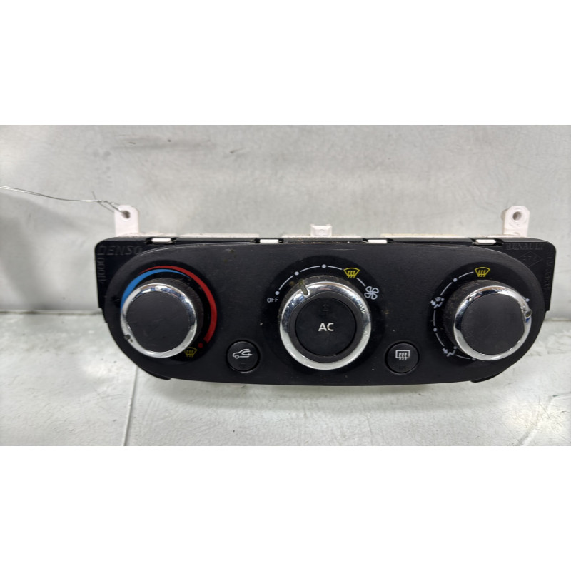 Commande chauffage RENAULT CLIO 4 Photo n°1
