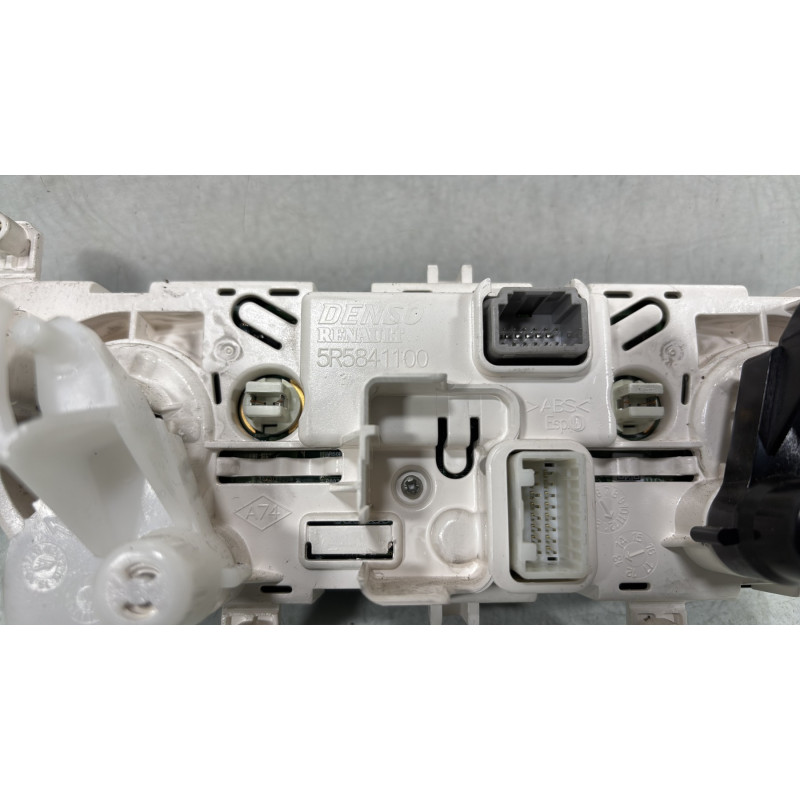Commande chauffage RENAULT CLIO 4 Photo n°5