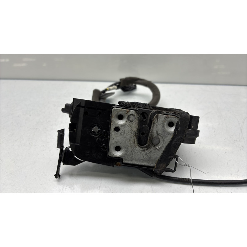 Serrure avant droit RENAULT CLIO 4 Photo n°8