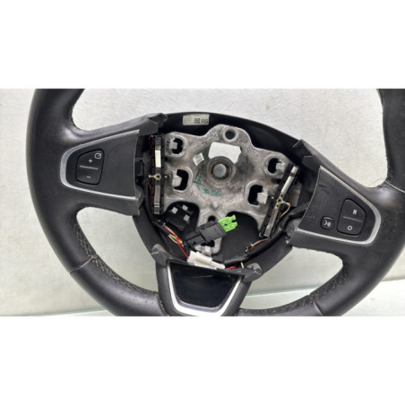 Volant RENAULT CLIO 4
