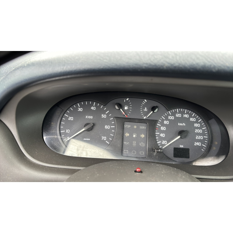 Verin de coffre RENAULT SCENIC 1 Photo n°20