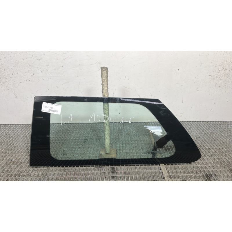 Vitre arriere gauche CITROEN C4 CACTUS Photo n°1