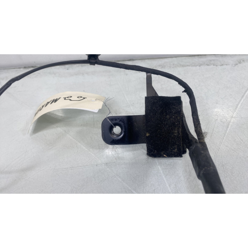 Attache ceinture avant droit CITROEN C4 CACTUS Photo n°3