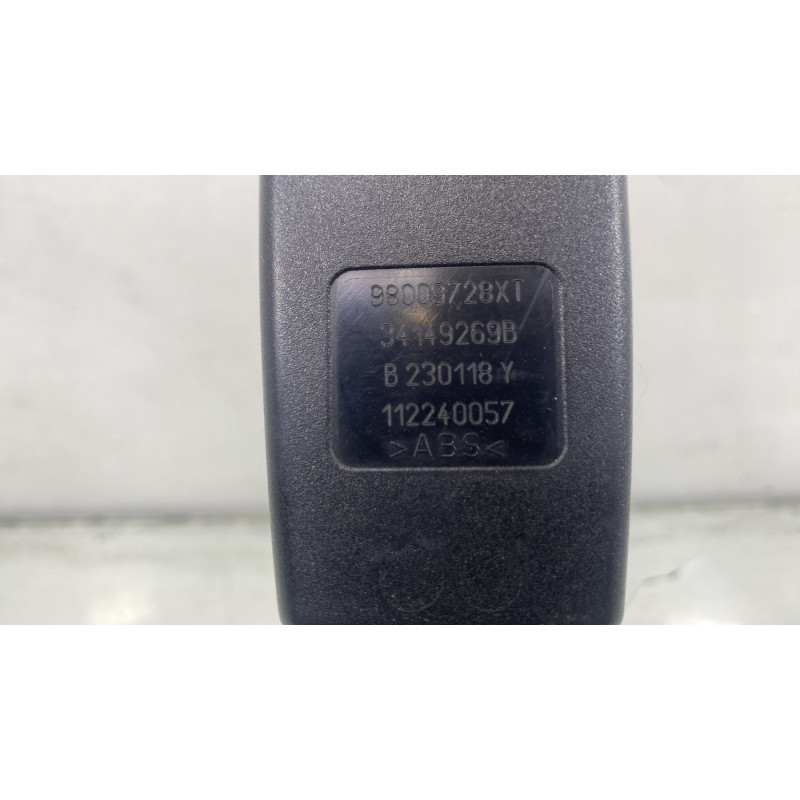 Attache ceinture avant gauche CITROEN C4 CACTUS Photo n°3