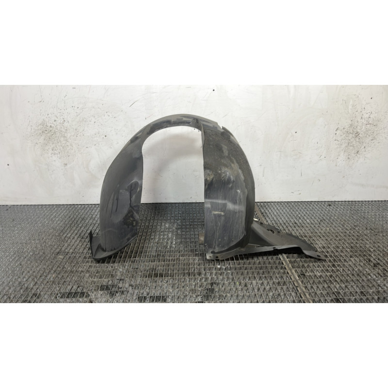 Pare boue avant gauche CITROEN C4 CACTUS Photo n°2