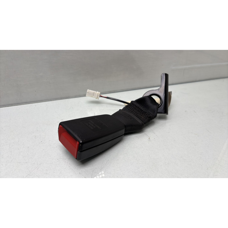 Attache ceinture arriere gauche CITROEN C4 CACTUS Photo n°2