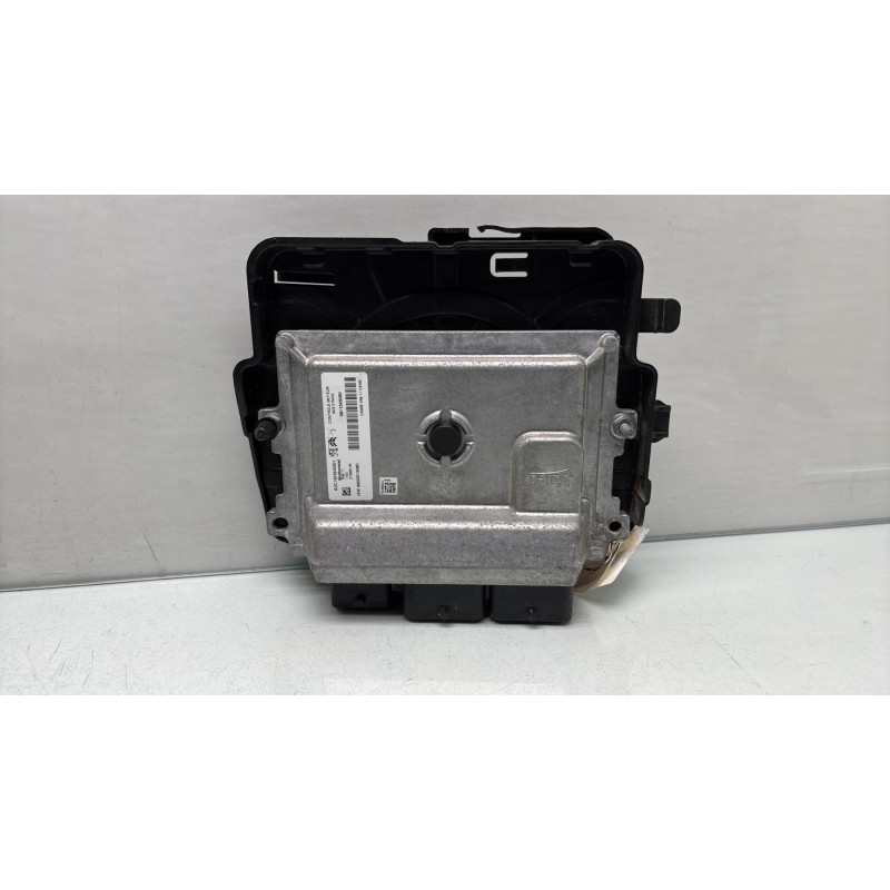 Calculateur moteur CITROEN C4 CACTUS Photo n°1