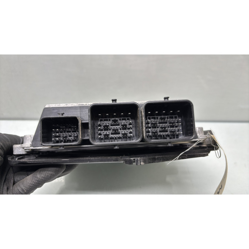 Calculateur moteur CITROEN C4 CACTUS Photo n°3