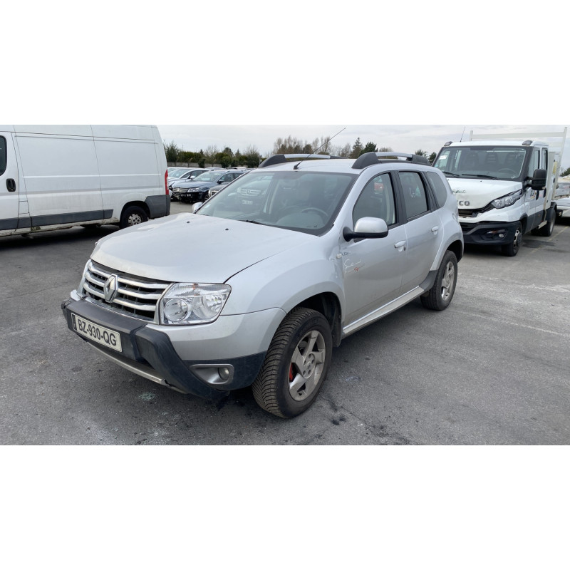 Vitre avant gauche DACIA DUSTER 1 Photo n°6