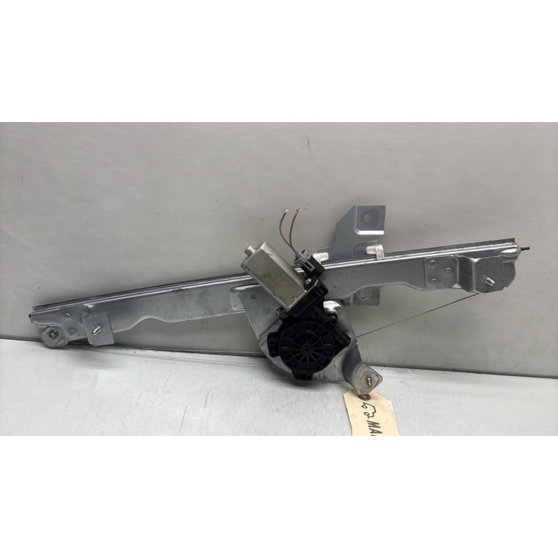 Leve vitre electrique avant droit DACIA DUSTER 1 Photo n°4