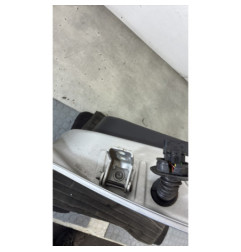 Porte arriere gauche PEUGEOT 208 1