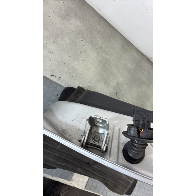 Porte arriere gauche PEUGEOT 208 1 Photo n°4