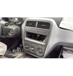 Interrupteur de leve vitre avant droit FIAT GRANDE PUNTO